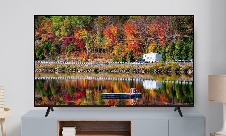 Smart Tech vs Philips : quel téléviseur choisir en 2025 ? Comparatif complet